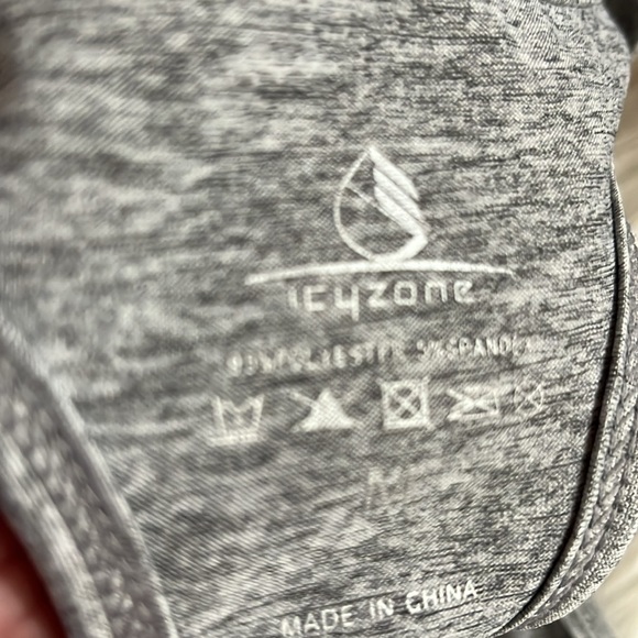 NWOT - Icyzone Racerback Tshirt - Picture 3 of 3